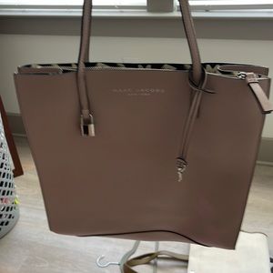 MARC JACOB TOTE ROSE PINK